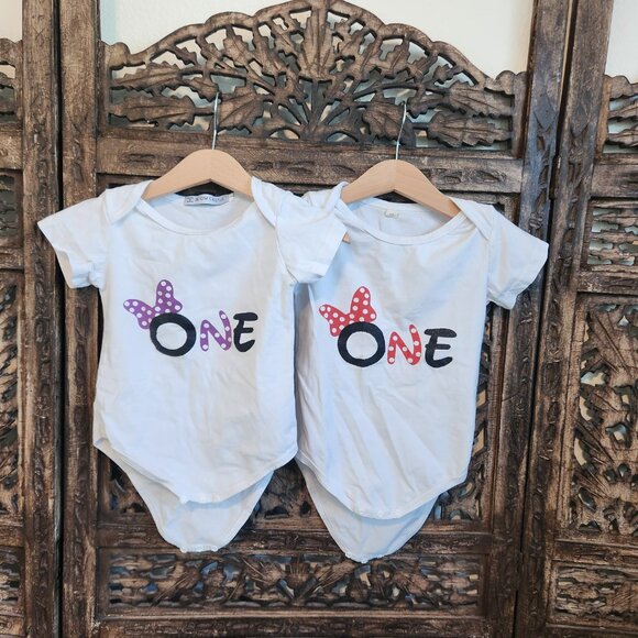 2/2 First Birthday Minnie, Disney Outfits! 12m, twin girls - Picture 3 of 3